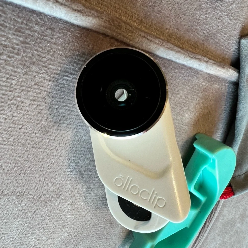 Olloclip camera lens for iPhone 6